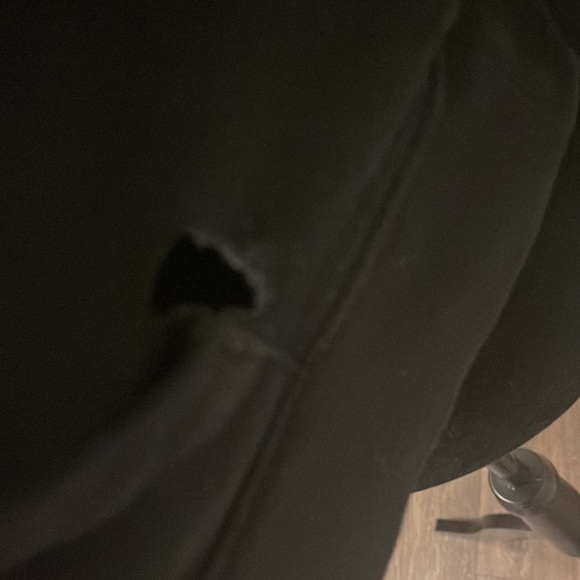 Black old navy jacket - Picture 2 of 3